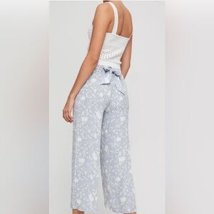 Aritzia Wilfred Soft Blue Floral faun Wide Leg Pants